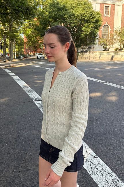 Olsen Wool Cable Knit Cardigan - Light Grey