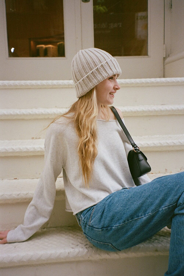Knit Beanie - Silver Grey