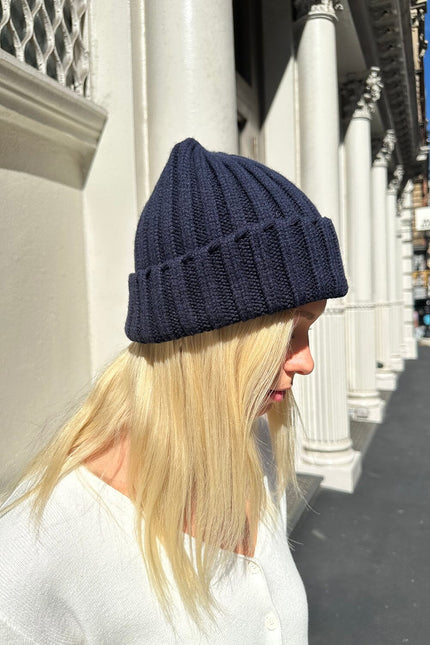 Knit Beanie - Silver Grey