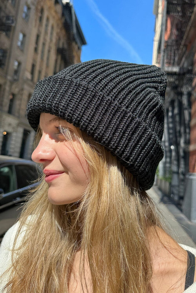 Knit Beanie - Black