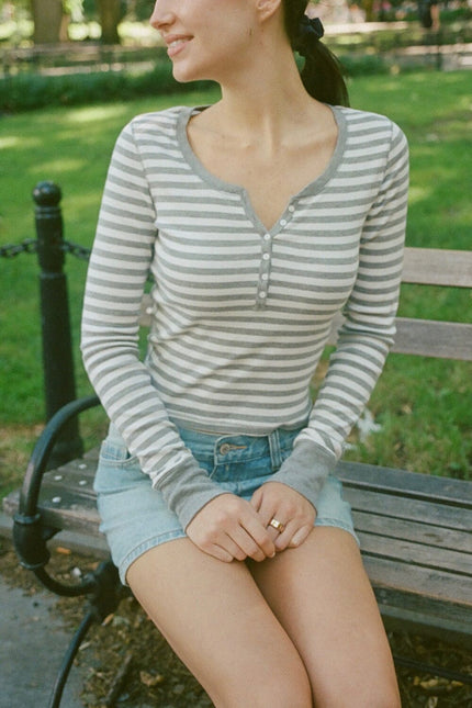 Zelly Striped Top - Heather Grey With White Stripes